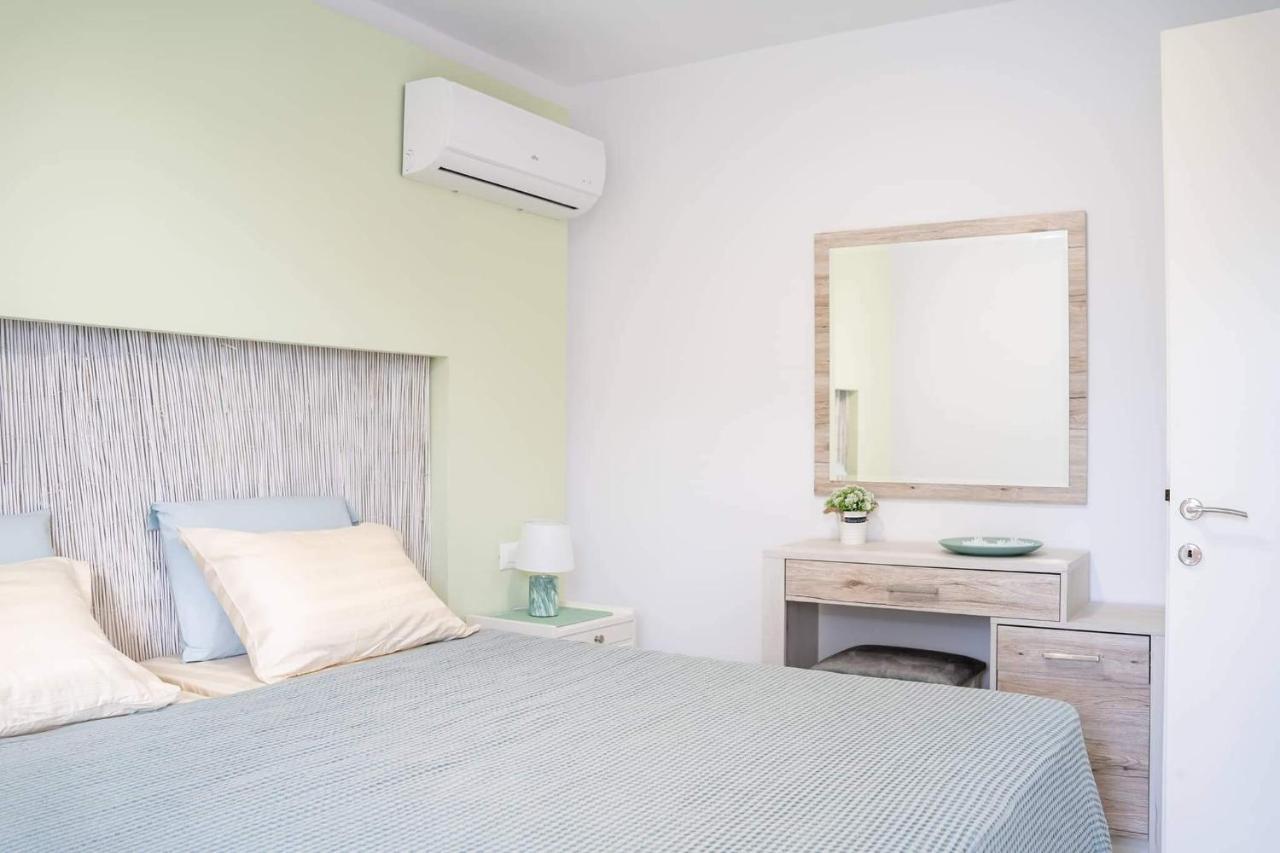 2 Bedroom Apartment Lambisea Kos Town Luaran gambar